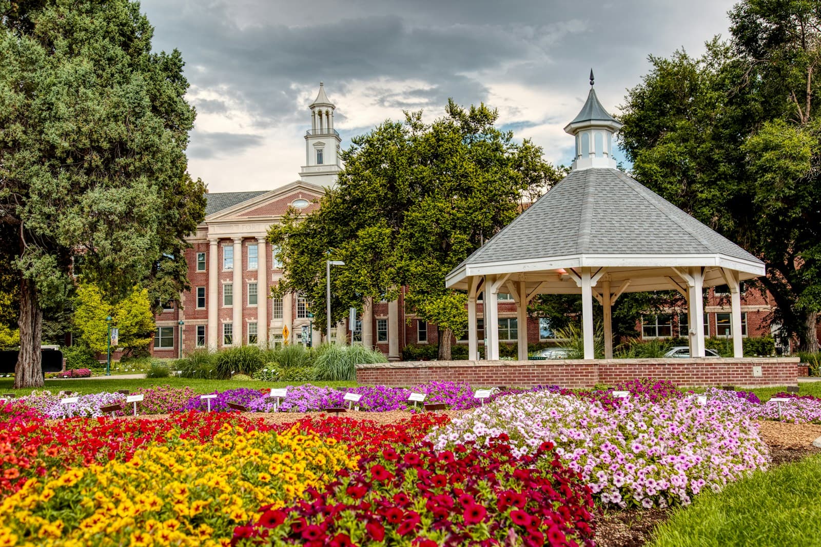 Fort Collins, Colorado cityscape and street view