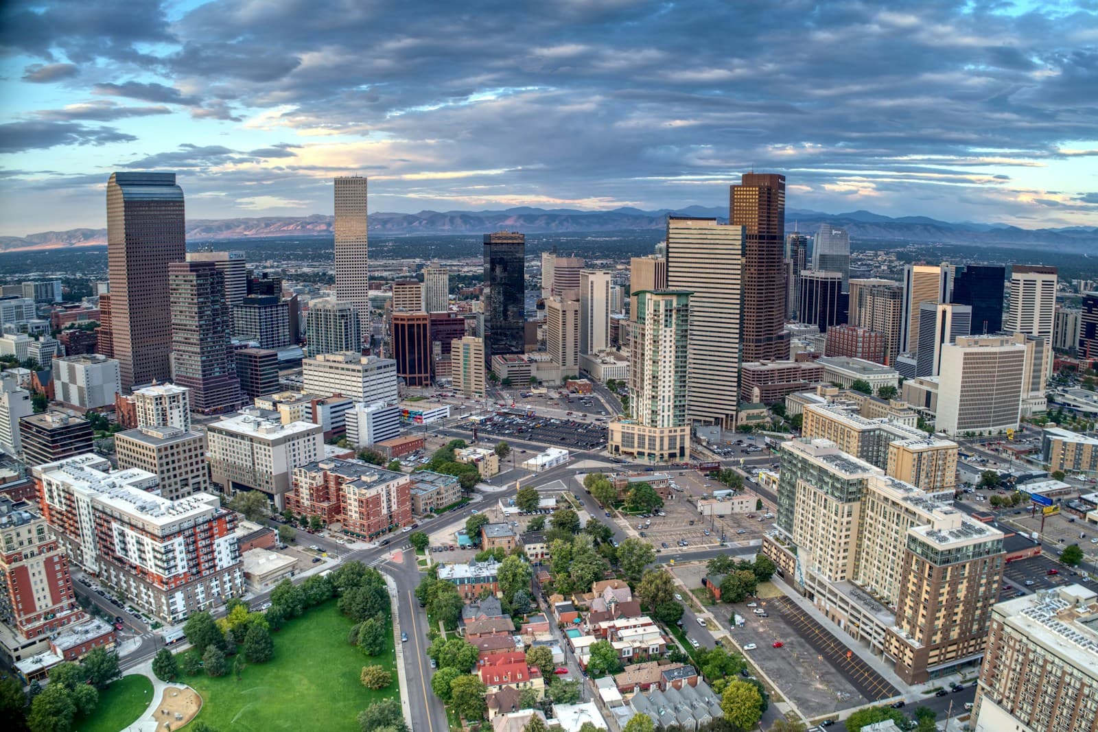 Denver, Colorado cityscape and street view